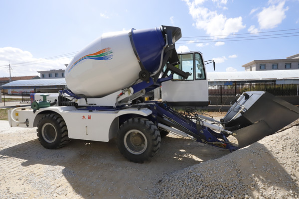  Self loading concrete mixer 3.5cbm 